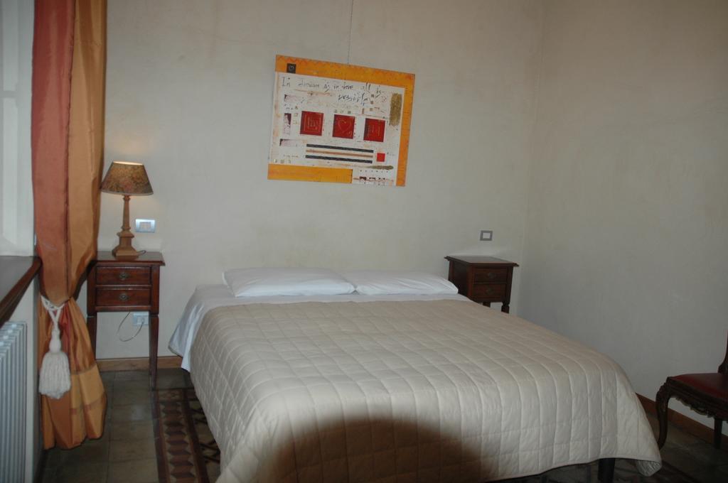 Le Maddalene Bed and Breakfast Βερόνα Δωμάτιο φωτογραφία